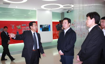 山東省委常委、青島市委書記李群來軟控調研