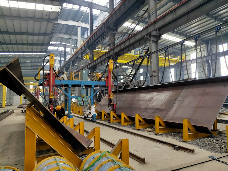 山西鋼結構生產加工基地